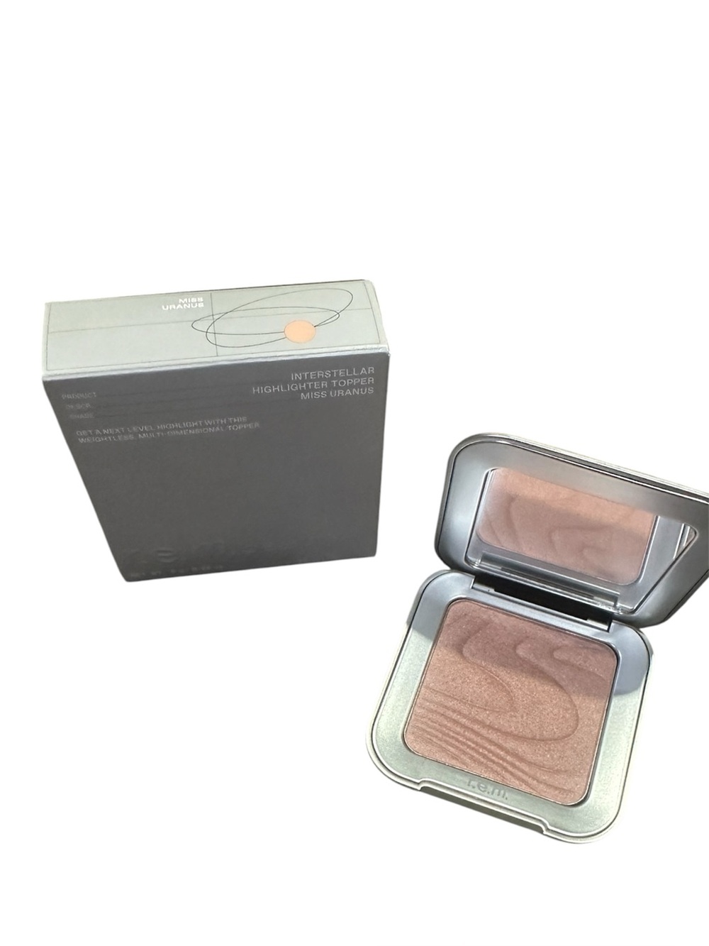 r.em by Ariana Grande Interstellar Highlighter Topper - Pink Champagne Glow